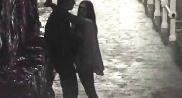 sex đa chủng tộc Chết tiệt với bọn cướp ở quán bar. sex u40